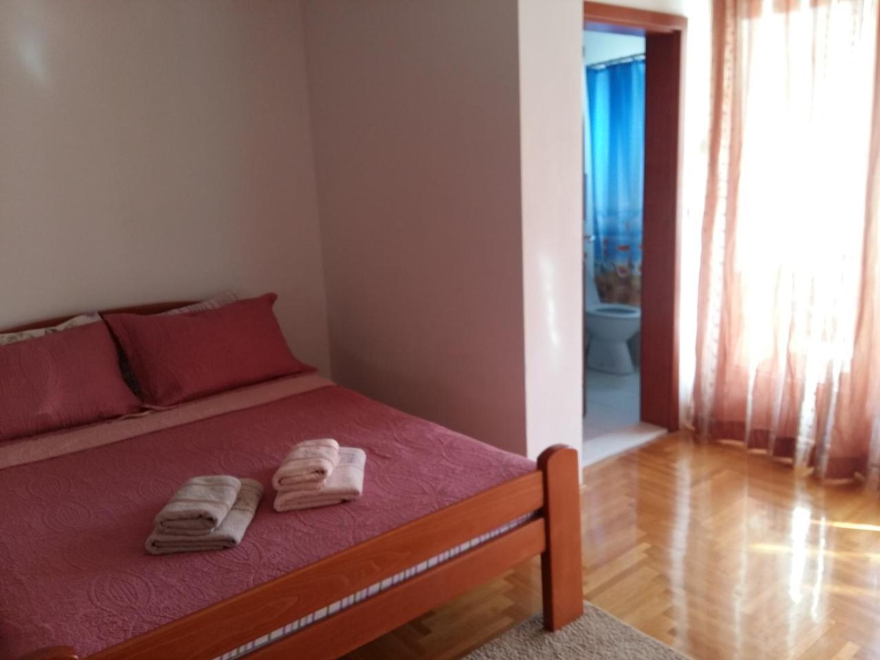 Lazar Apartments Petrovac Eksteriør billede
