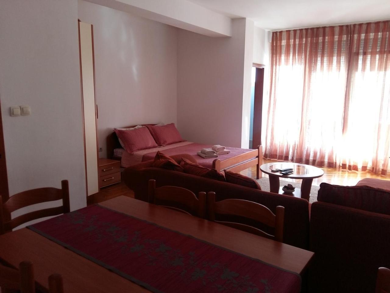 Lazar Apartments Petrovac Eksteriør billede